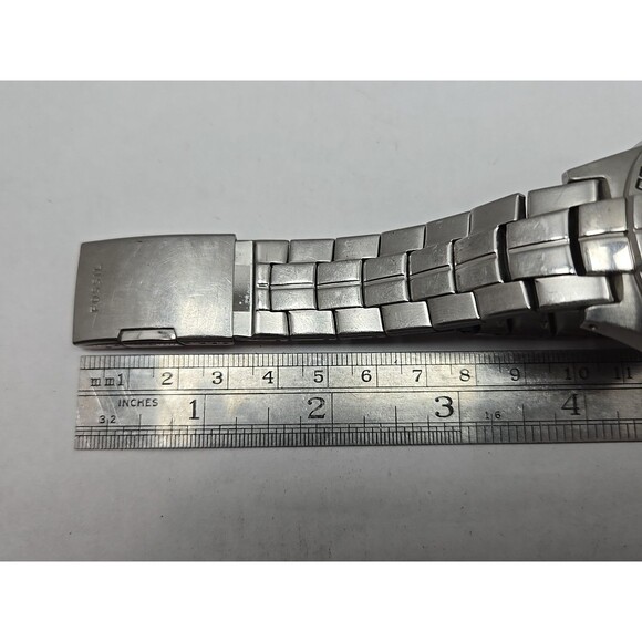 Fossil BQ-9404 Red Black Dial Day Date Watch Stainless Steel 10 ATM New Battery - Picture 10 of 11